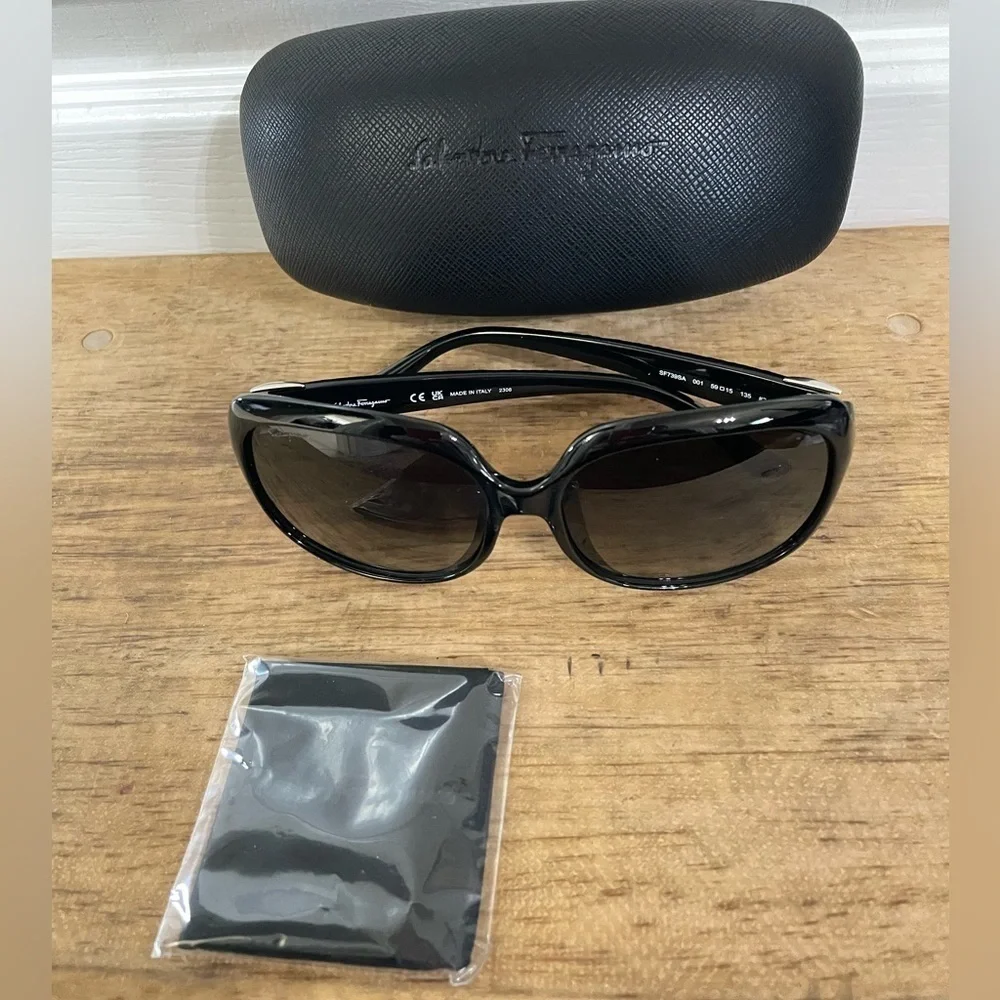 Salvatore Ferragamo Black 59mm Square Sunglasses